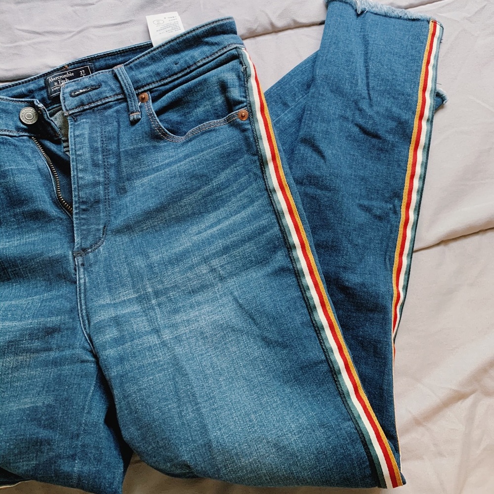 A&F high waisted skinny jean